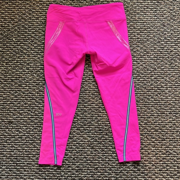 Super cute Split 59 Yoga pants.  NWOT - Picture 4 of 5